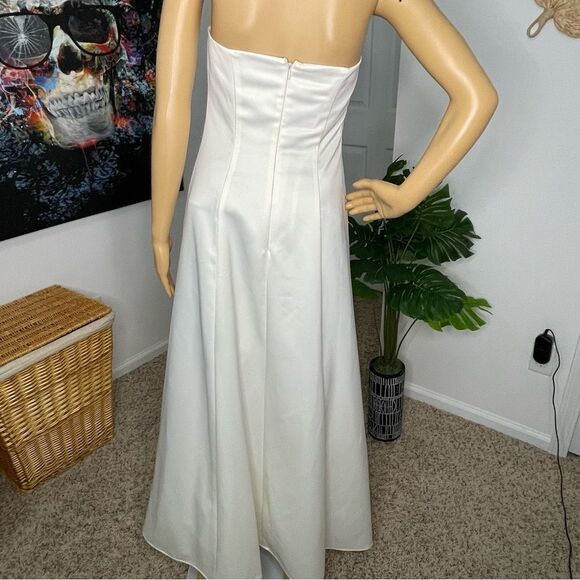 Niki by Niki Livas Strapless Formal Floor Length Dress Off White Size 10 - Picture 8 of 16